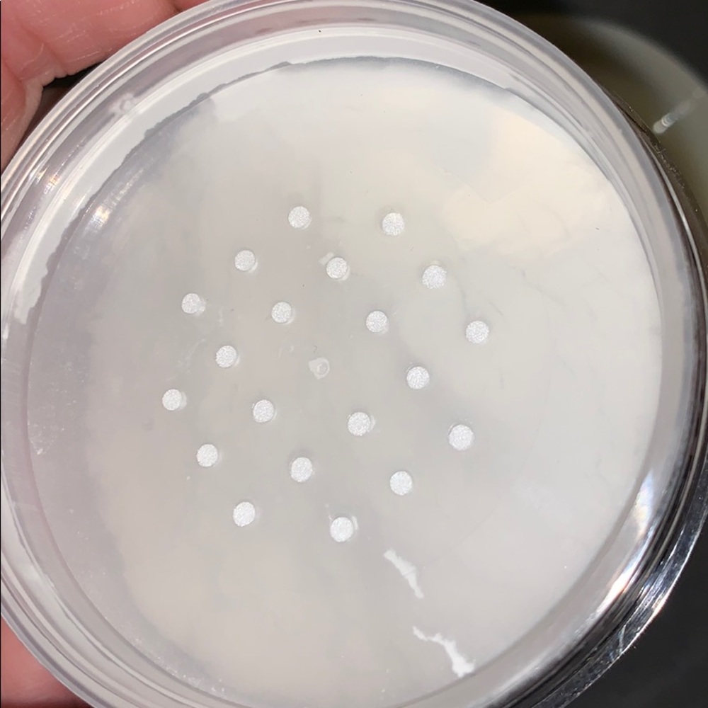 🆕 CIATE Extraordinary Loose Translucent Powder - Picture 5 of 8